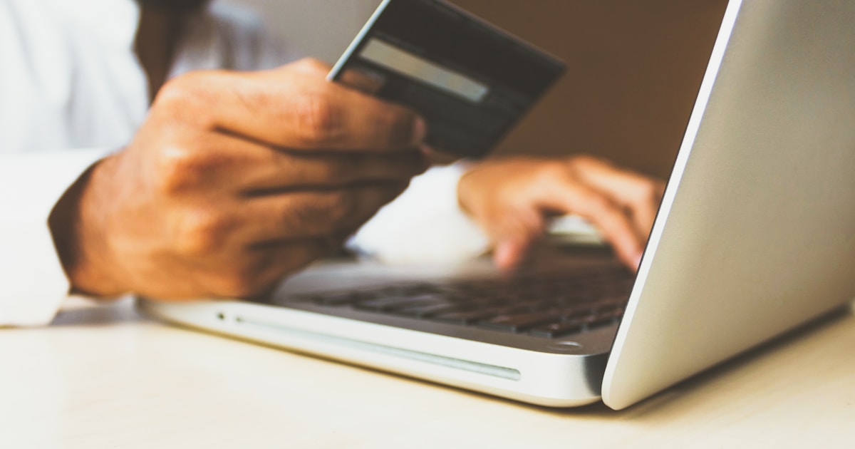 Mastering E-commerce Trendspotting: How to Find and Validate Winning Products Before the Crowd
