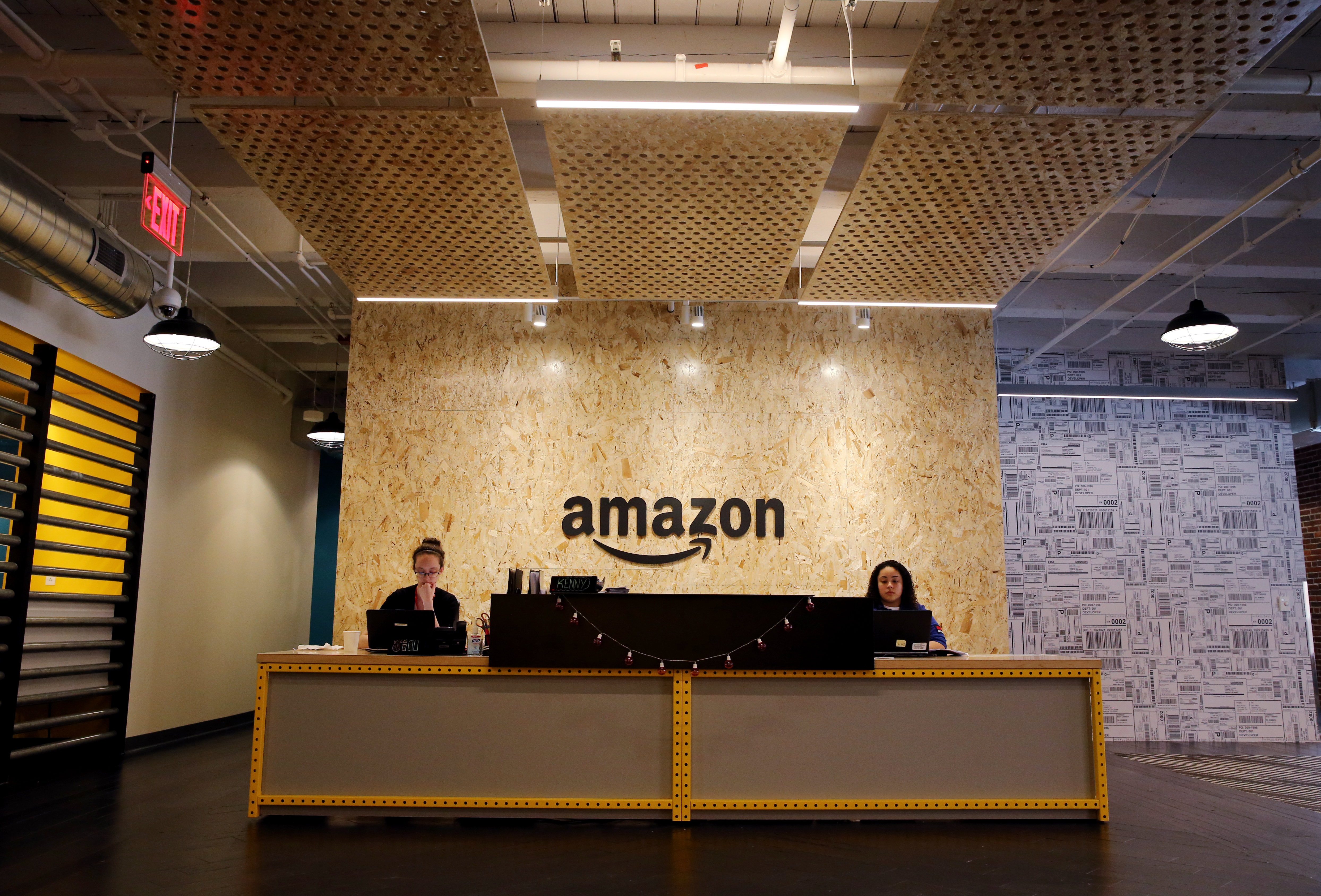 Unlocking the Growing Demand for Amazon Jobs: A Trend to Watch in 2023